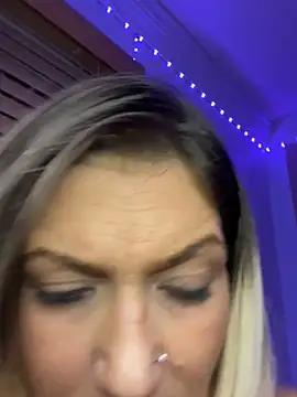 LittleMissEeve online show from February 28, 2:53 am