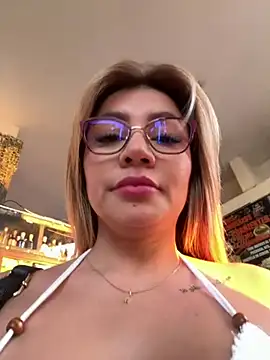 DIANITA 1988 online show from January 8, 10:37 pm