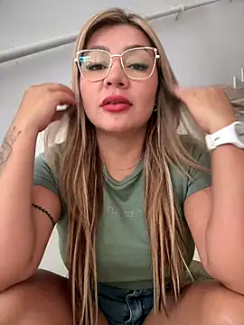 DIANITA 1988 online show from September 14, 4:28 pm