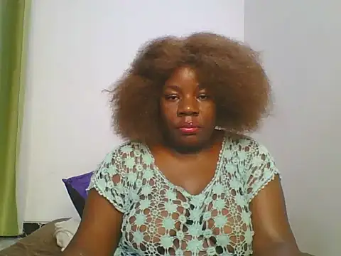 Snapshot of Preciousl chatting on March 9, 1:04 am Preciousl online show from March 9, 1:04 am