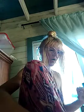 Luna-Natural online show from December 26, 4:04 pm