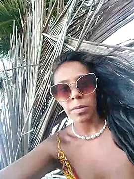 Luna-Natural online show from October 7, 8:50 pm