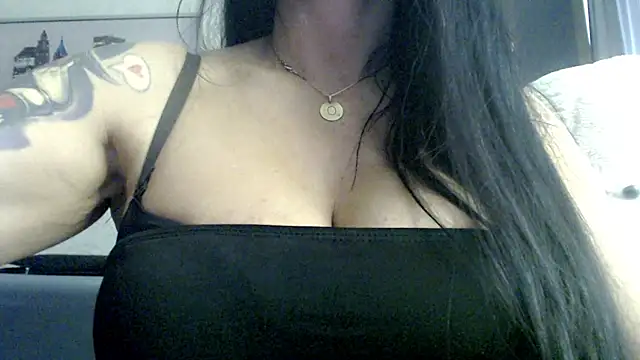 Snapshot of stormylana chatting on October 16, 5:30 am stormylana online show from October 16, 5:30 am