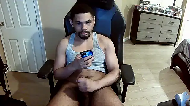 Snapshot of Neovergil0 chatting on May 2, 8:36 pm Neovergil0 online show from May 2, 8:36 pm