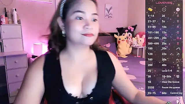 Snapshot of yenyen_ chatting on May 22, 1:06 pm yenyen online show from May 22, 1:06 pm