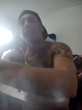 trucker1979 online show from October 14, 1:34 pm