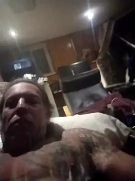 trucker1979 online show from December 14, 7:58 am