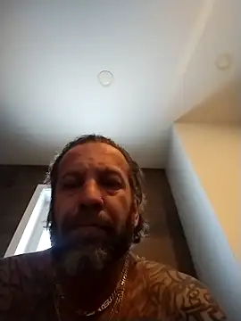 trucker1979 online show from February 4, 7:31 pm