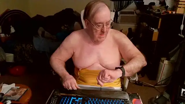 Toastir online show from March 17, 4:21 pm