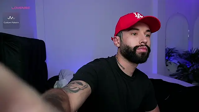 Snapshot of the_lucky_men__ chatting on January 15, 1:34 am the lucky men online show from January 15, 1:34 am