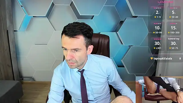 SteveTiger online show from March 31, 3:41 am