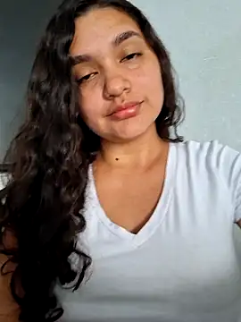 blerstefan1 online show from February 13, 7:52 pm