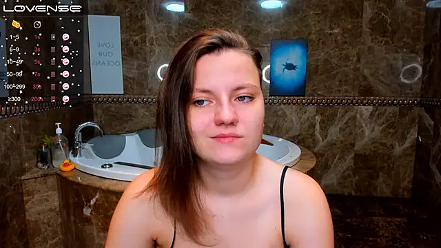 MelindaTin online show from September 28, 1:11 am