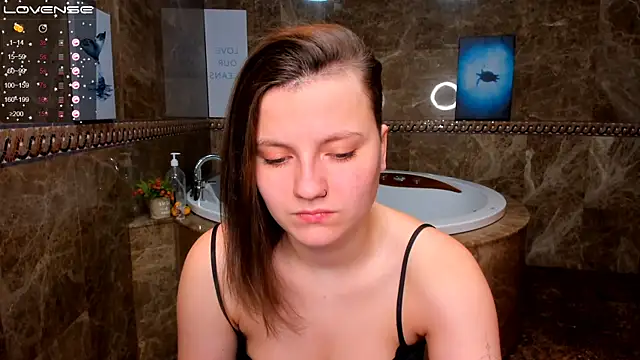 MelindaTin online show from January 10, 12:56 am