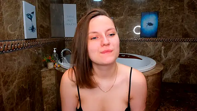 MelindaTin online show from January 15, 12:37 am