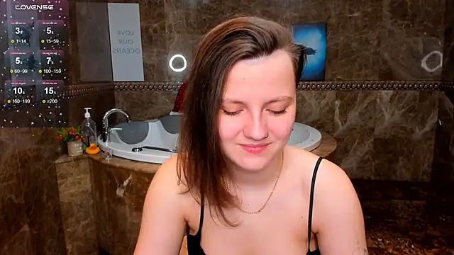 MelindaTin online show from February 2, 12:31 am