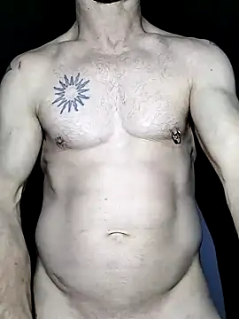 Snapshot of Edgingheaven69 chatting on April 2, 5:21 pm Edgingheaven69 online show from April 2, 5:21 pm