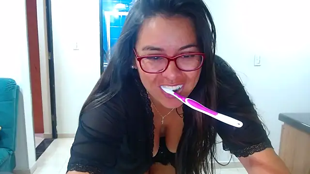 Ixchel Anaid online show from March 2, 12:43 pm