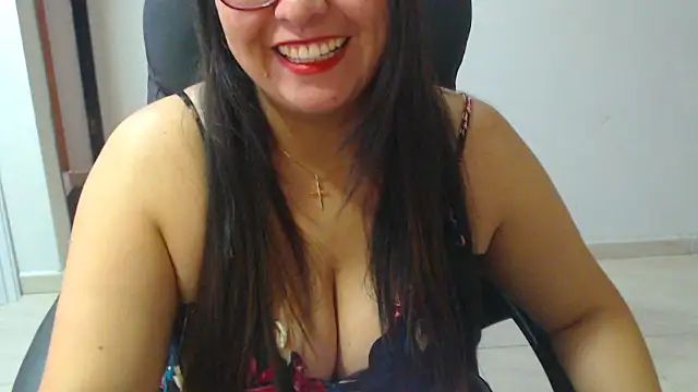 Snapshot of Ixchel_Anaid chatting on October 27, 6:12 pm Ixchel Anaid online show from October 27, 6:12 pm