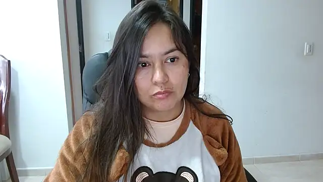 Ixchel Anaid online show from December 2, 1:17 pm