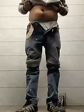 Snapshot of indianSmartboy chatting on December 23, 8:11 am indianSmartboy online show from December 23, 8:11 am