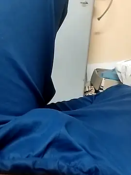 Snapshot of indianSmartboy chatting on March 12, 8:41 am indianSmartboy online show from March 12, 8:41 am