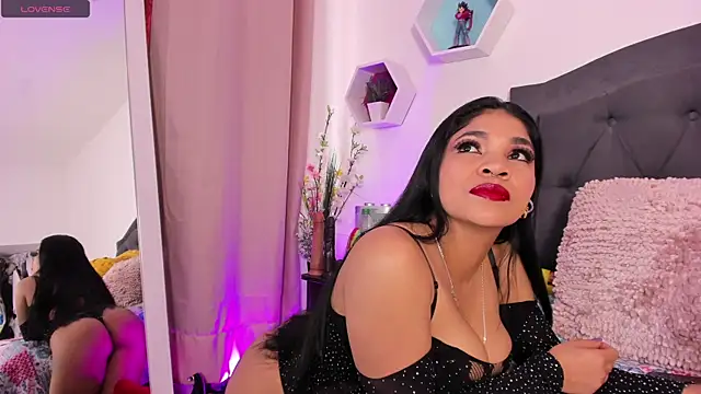 Snapshot of kendallhot7 chatting on April 9, 8:47 pm kendallhot7 online show from April 9, 8:47 pm