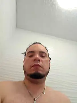 latinoflpr online show from December 1, 5:56 am