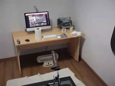 pinkgirls18 online show from November 9, 11:19 am