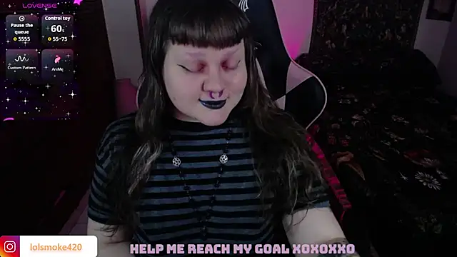 Snapshot of Bdsm_and_fries chatting on October 10, 5:39 am Bdsm and fries online show from October 10, 5:39 am