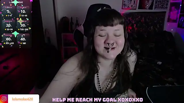 Snapshot of Bdsm_and_fries chatting on November 17, 7:25 am Bdsm and fries online show from November 17, 7:25 am