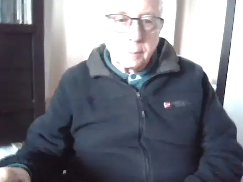 johnjohn622662 online show from March 31, 1:00 pm