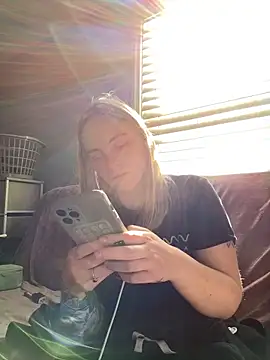 jaseyrae online show from May 13, 1:08 pm