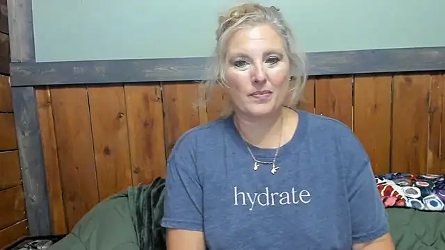 lisaxlovexxx online show from October 3, 6:16 pm