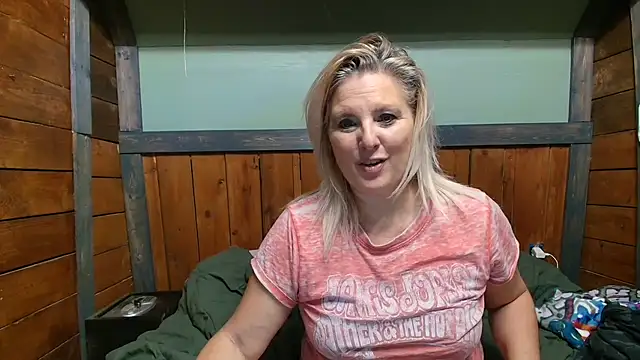 lisaxlovexxx online show from November 13, 9:03 pm