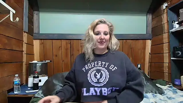 lisaxlovexxx online show from March 23, 3:05 pm