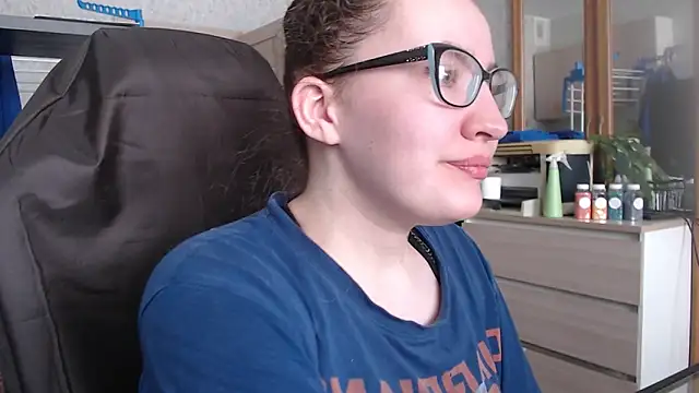 Snapshot of AnKey_Rayah chatting on February 14, 4:26 am AnKey Rayah online show from February 14, 4:26 am