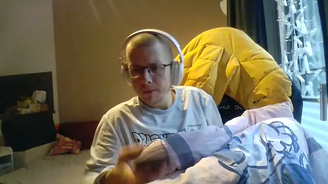 David250692 online show from November 25, 9:20 am