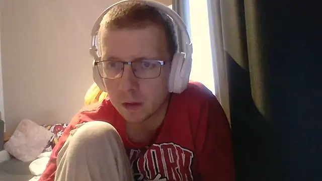 David250692 online show from March 12, 7:47 am