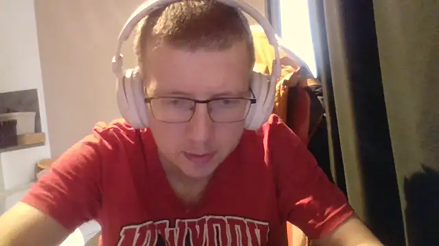 David250692 online show from March 13, 12:01 pm