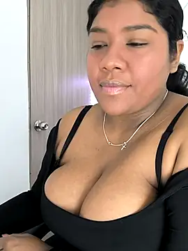 paola091 online show from October 7, 9:12 pm