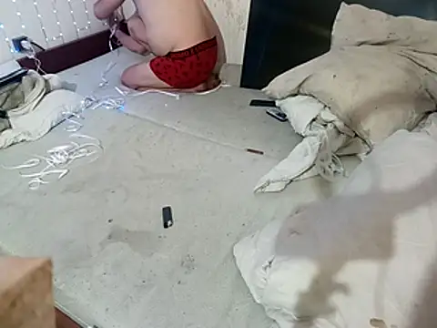 Snapshot of ganjaman871231 chatting on January 7, 8:11 pm ganjaman871231 online show from January 7, 8:11 pm