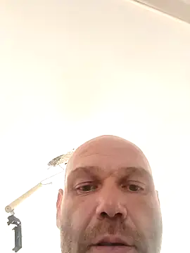 Snapshot of ganjaman871231 chatting on March 17, 12:41 pm ganjaman871231 online show from March 17, 12:41 pm