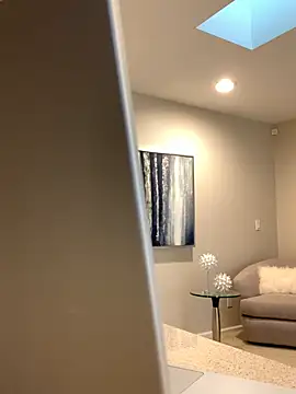 Snapshot of PreciousKittyXO chatting on March 7, 8:11 pm PreciousKittyXO online show from March 7, 8:11 pm