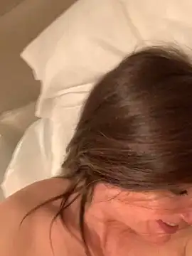 Snapshot of PreciousKittyXO chatting on March 9, 12:21 am PreciousKittyXO online show from March 9, 12:21 am