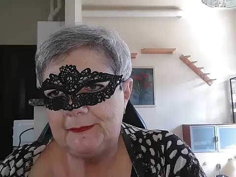 Snapshot of simona60 chatting on May 7, 1:27 pm simona60 online show from May 7, 1:27 pm
