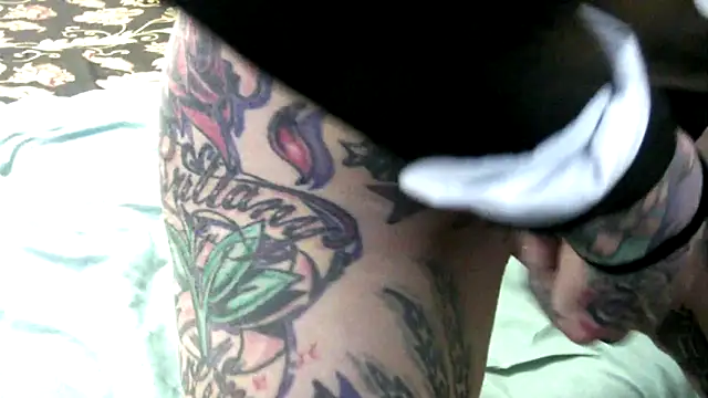 Snapshot of pamelagunns chatting on February 24, 6:06 pm pamelagunns online show from February 24, 6:06 pm