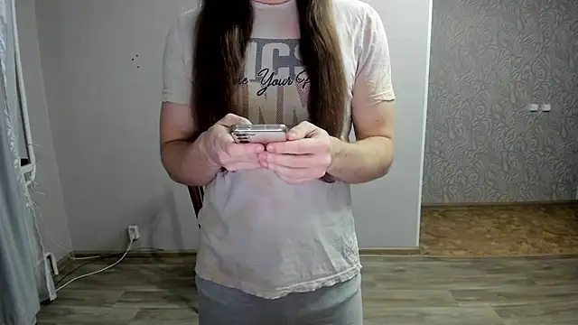 Marrymepls online show from March 8, 3:49 pm