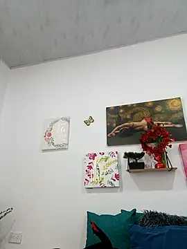 BustyMilf  online show from April 27, 1:20 pm