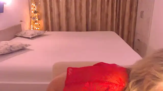 Raisshy online show from February 12, 4:40 am